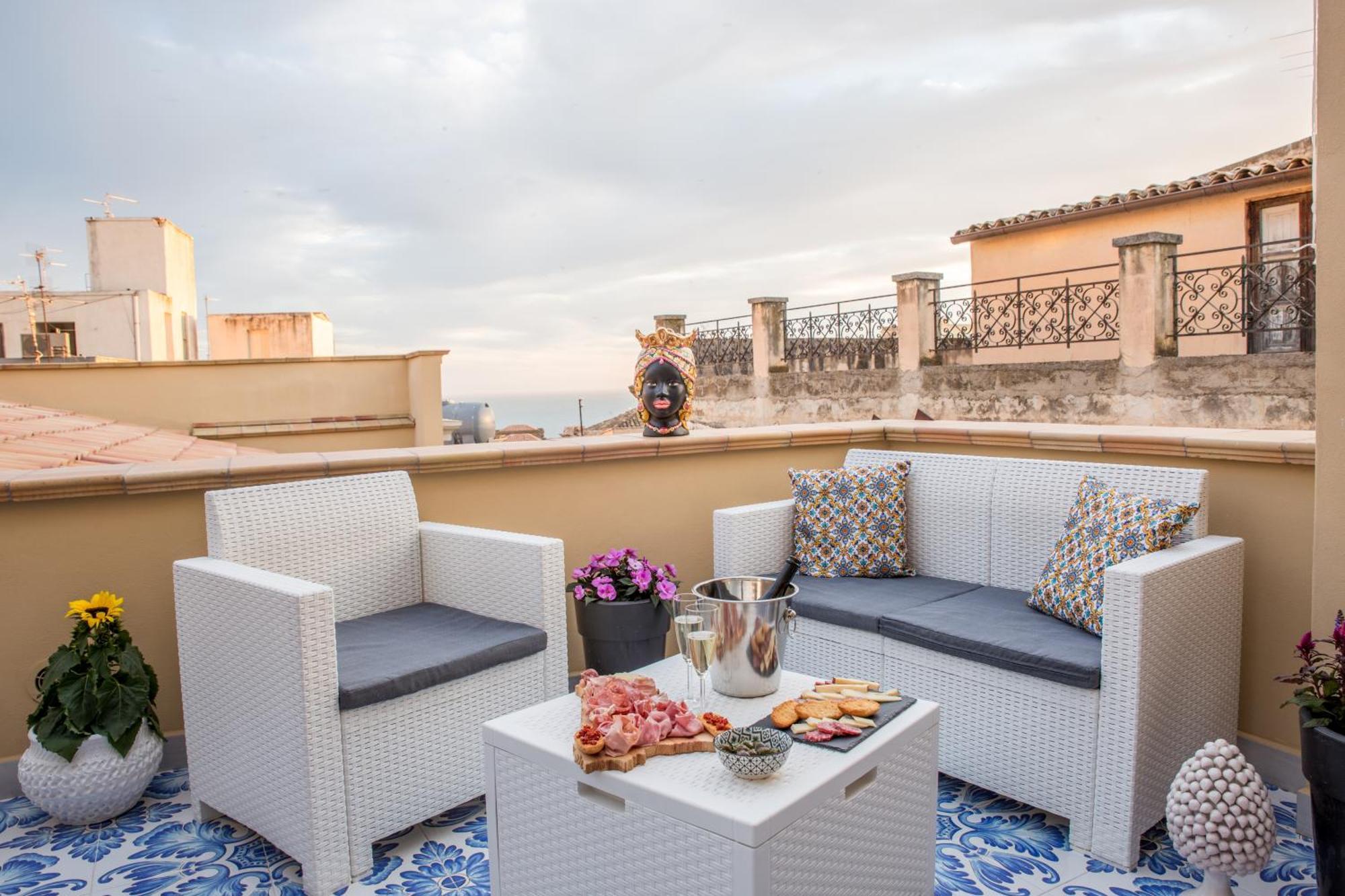 Keramos Luxury Rooms Sciacca Kültér fotó